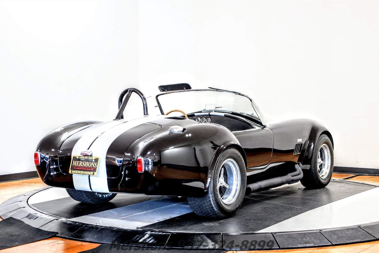 Shelby-All-Models-1965-Roadster-8