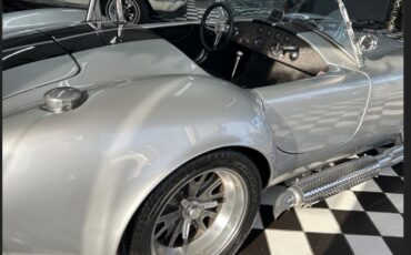 Shelby-BACKDRAFT-COBRA-1965-Convertible-9