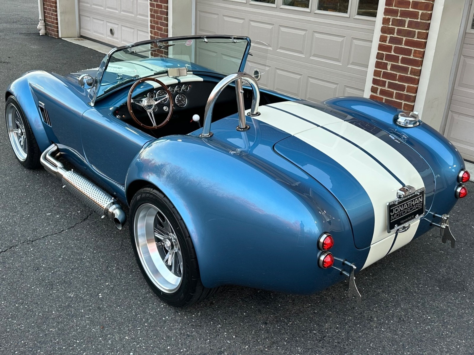 Shelby-Cobra-1965-26