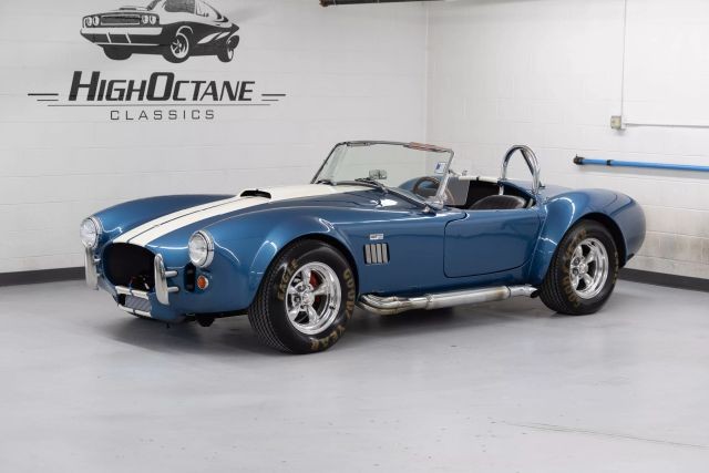 Shelby-Cobra-1965-Convertible-1
