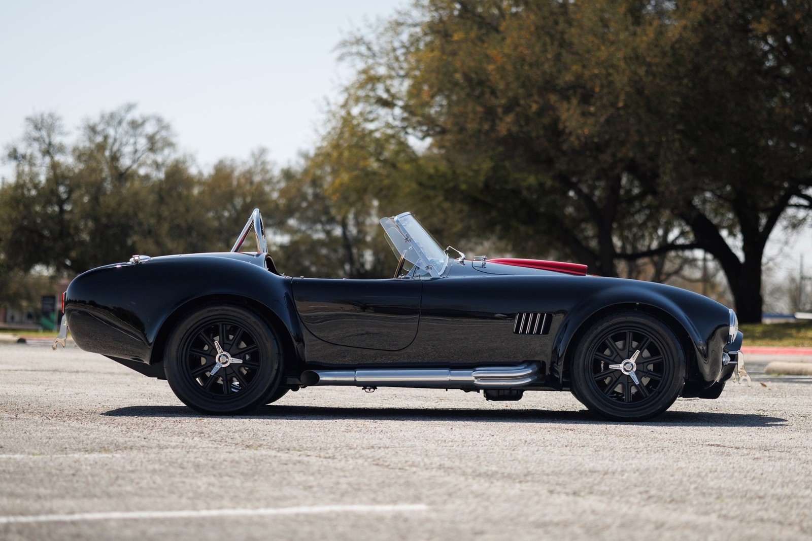 Shelby-Cobra-1965-Convertible-13