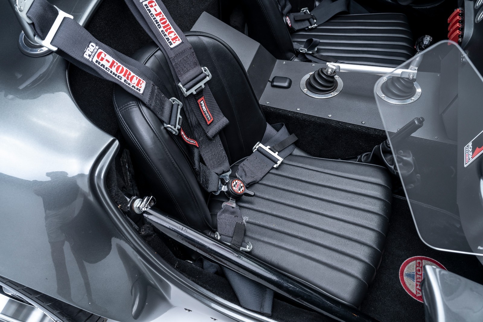 Shelby-Cobra-1965-Convertible-18