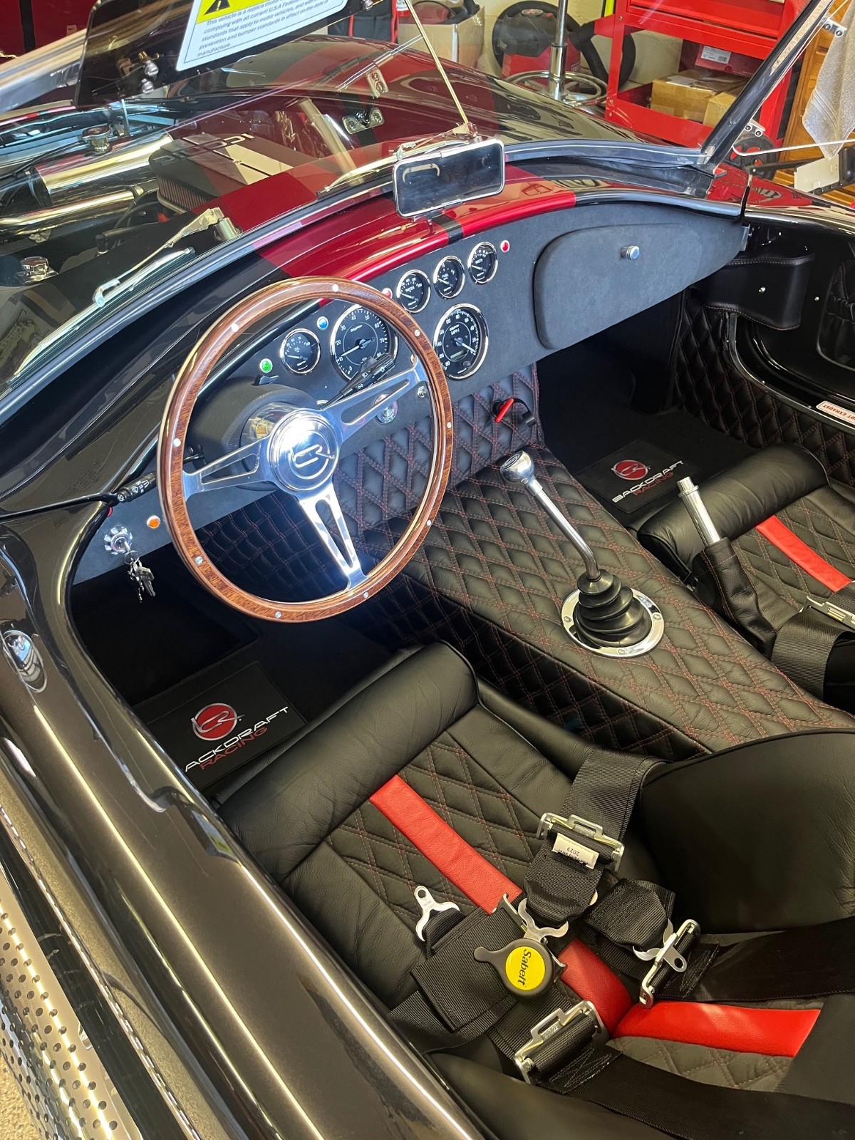 Shelby-Cobra-1965-Convertible-27