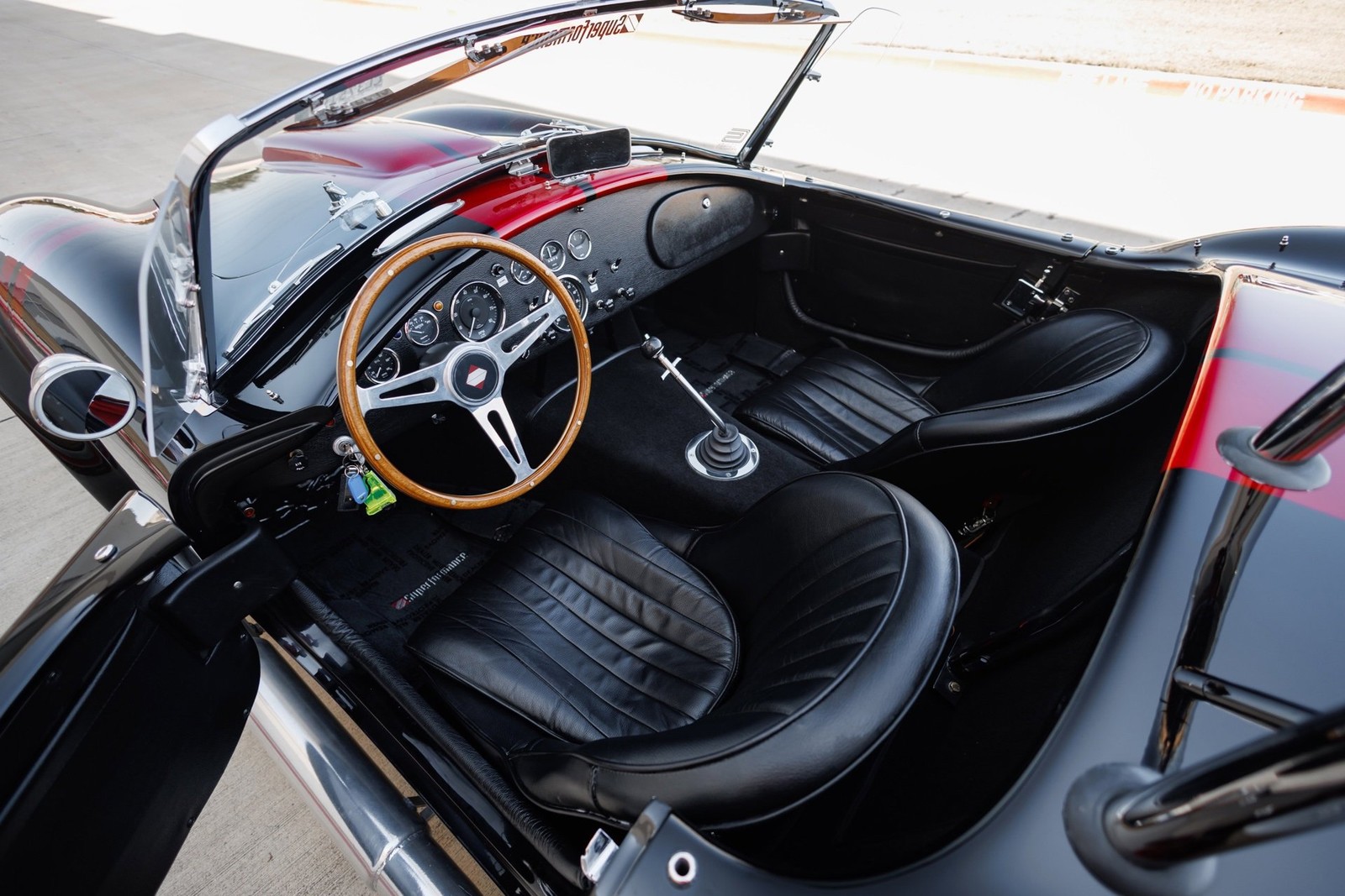 Shelby-Cobra-1965-Convertible-36