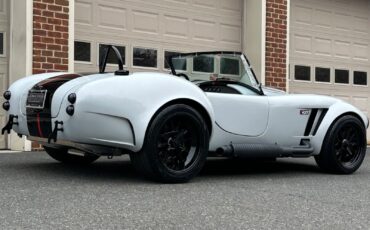Shelby-Cobra-1965-Convertible-37