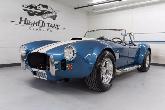 Shelby-Cobra-1965-Convertible-5