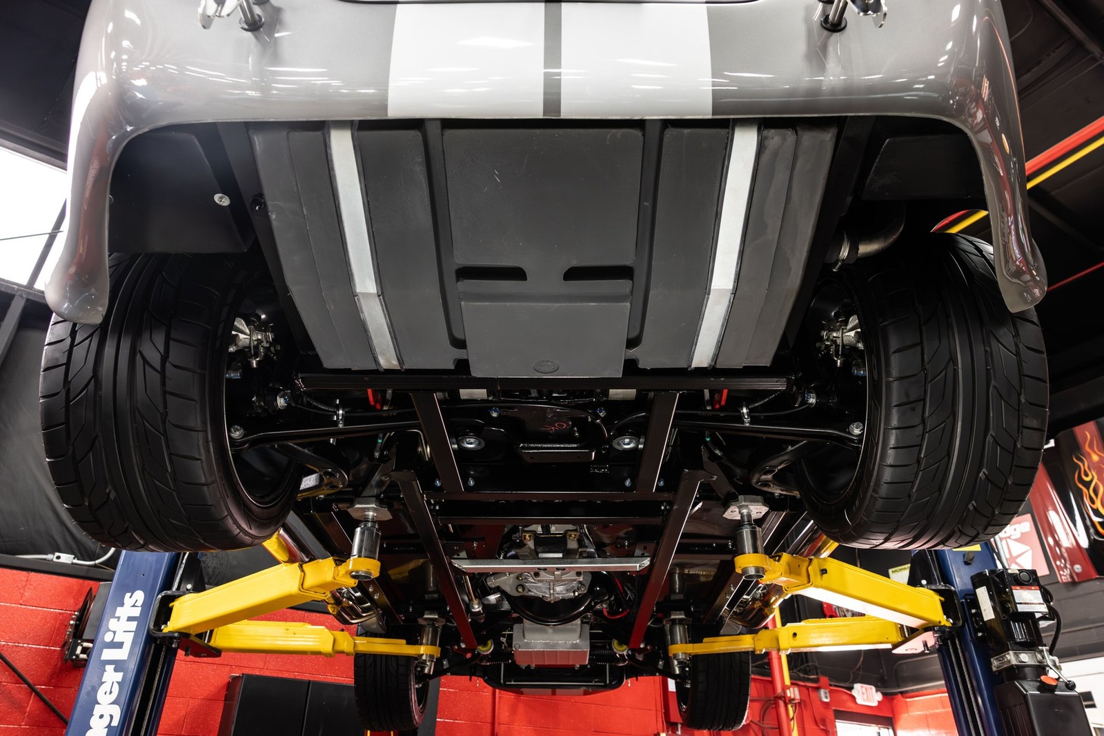 Shelby-Cobra-1965-Other-3