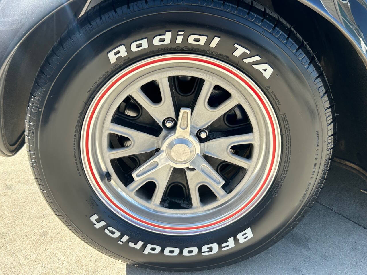 Shelby-Cobra-1965-Sedan-12