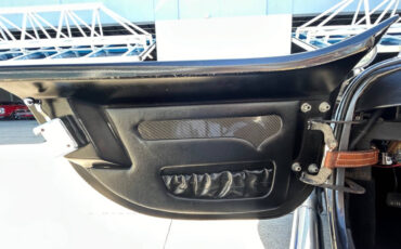 Shelby-Cobra-1965-Sedan-13