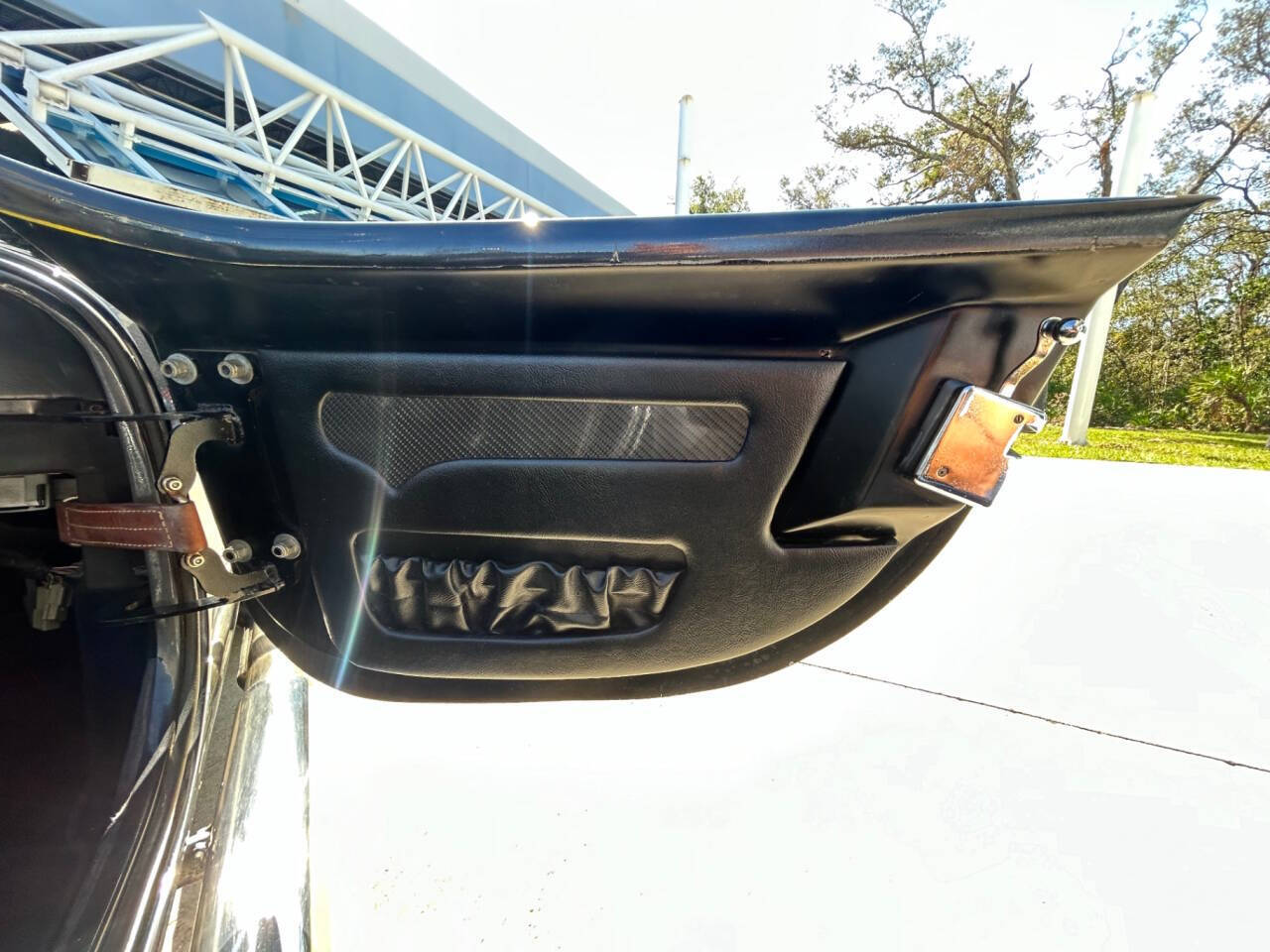 Shelby-Cobra-1965-Sedan-17