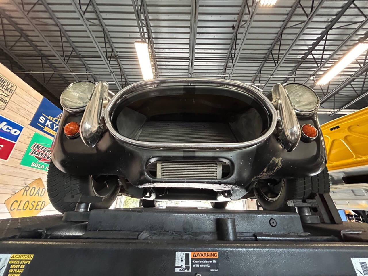 Shelby-Cobra-1965-Sedan-33