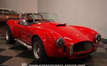 Shelby-Cobra-1966-Roadster-20