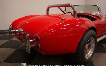 Shelby-Cobra-1966-Roadster-30