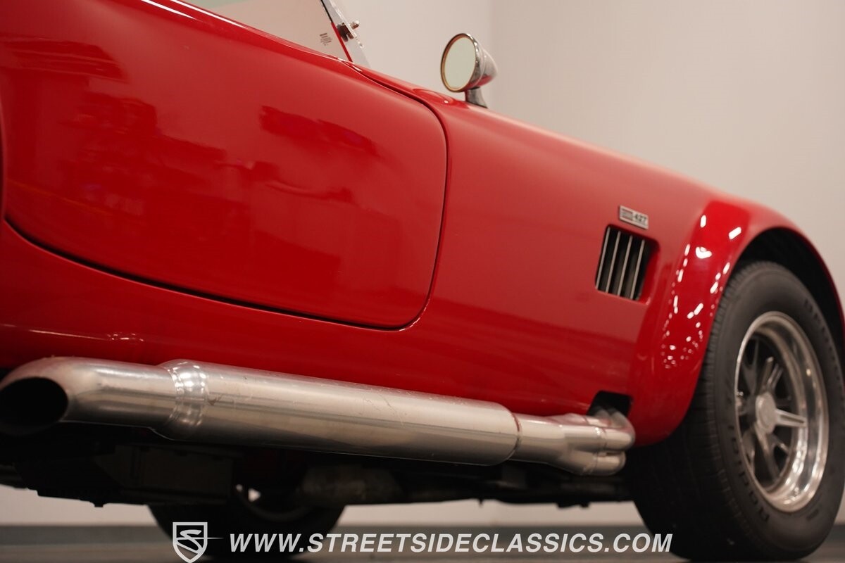 Shelby-Cobra-1966-Roadster-31
