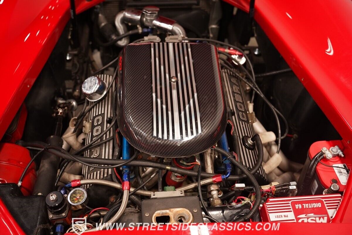 Shelby-Cobra-1966-Roadster-38