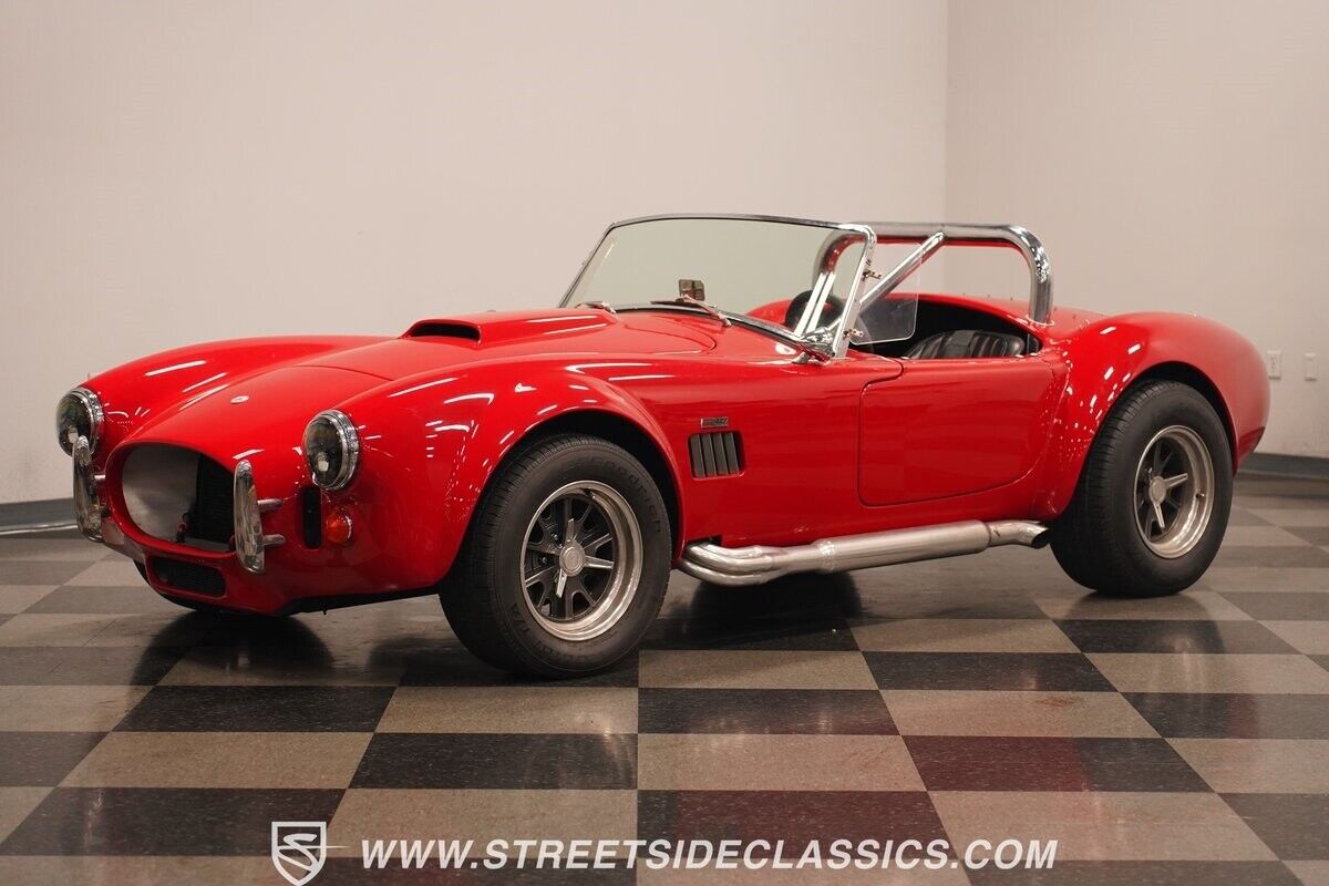 Shelby-Cobra-1966-Roadster-7