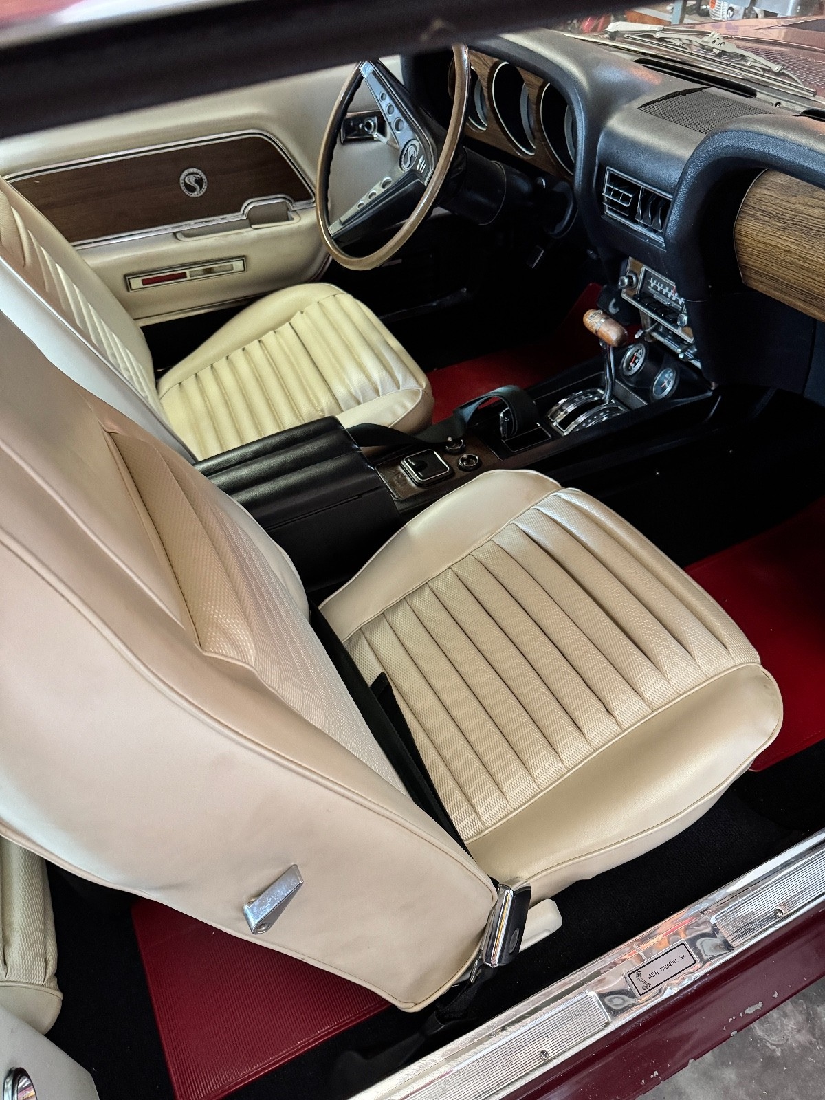 Shelby-GT500-1969-Coupe-19