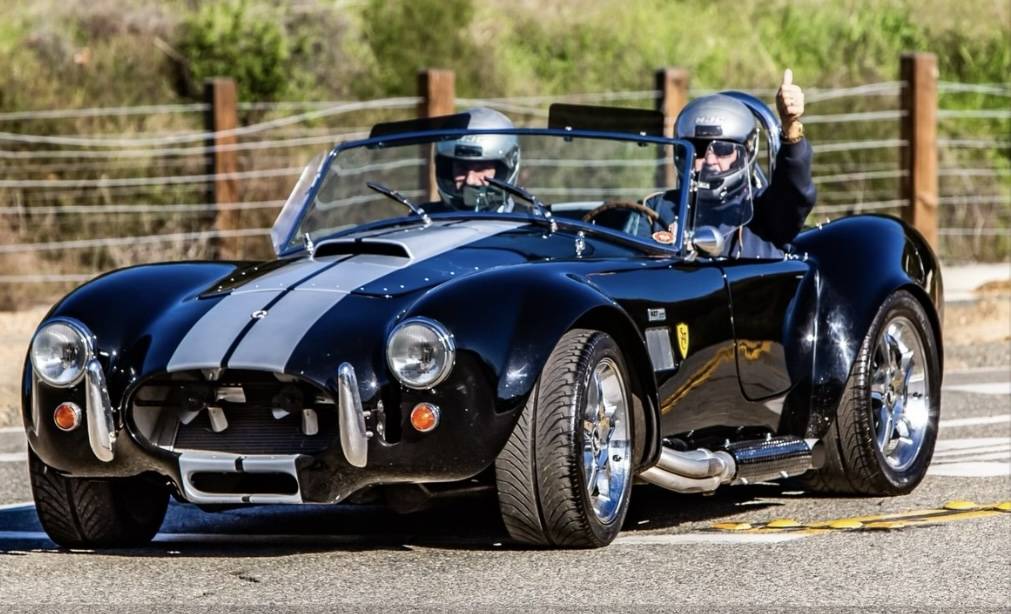 Shelby-cobra-replica-1965-black-46