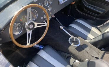 Shelby-cobra-replica-1965-black-48