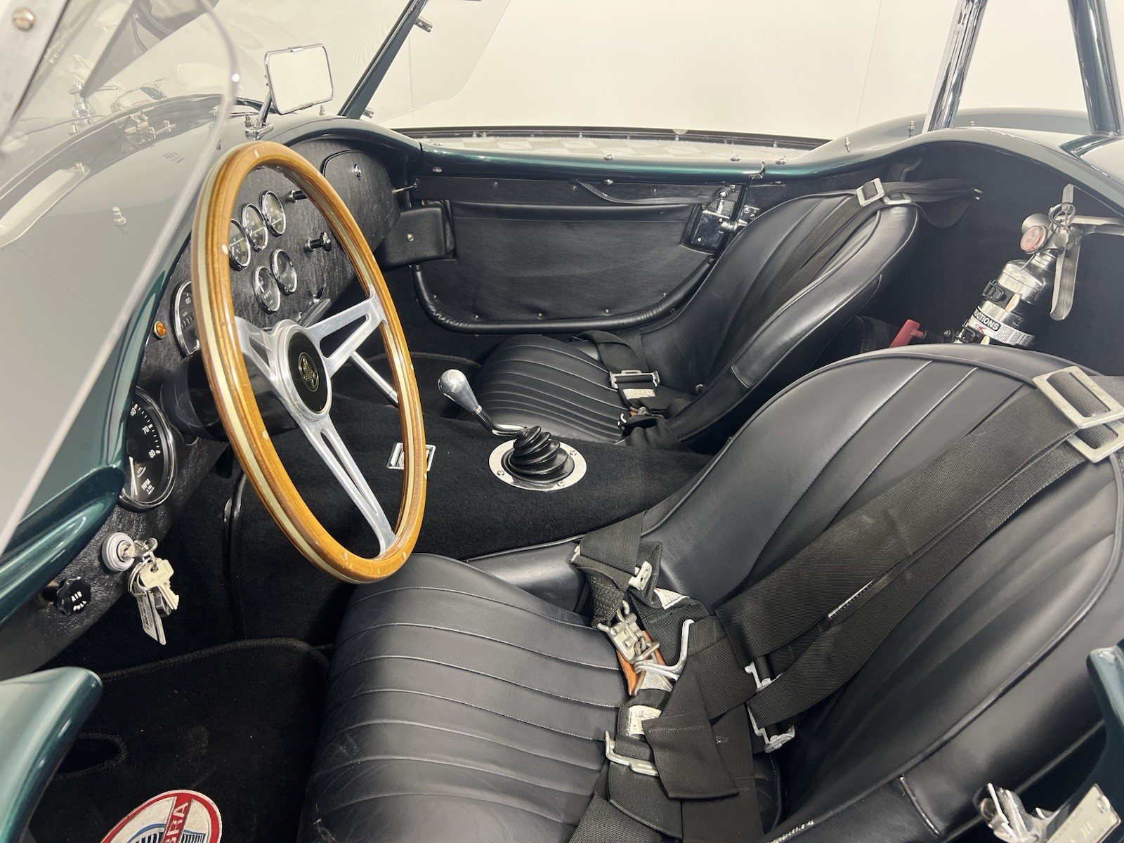 Shelby-shelby-cobra-427-super-performance-1965-Coupe-13