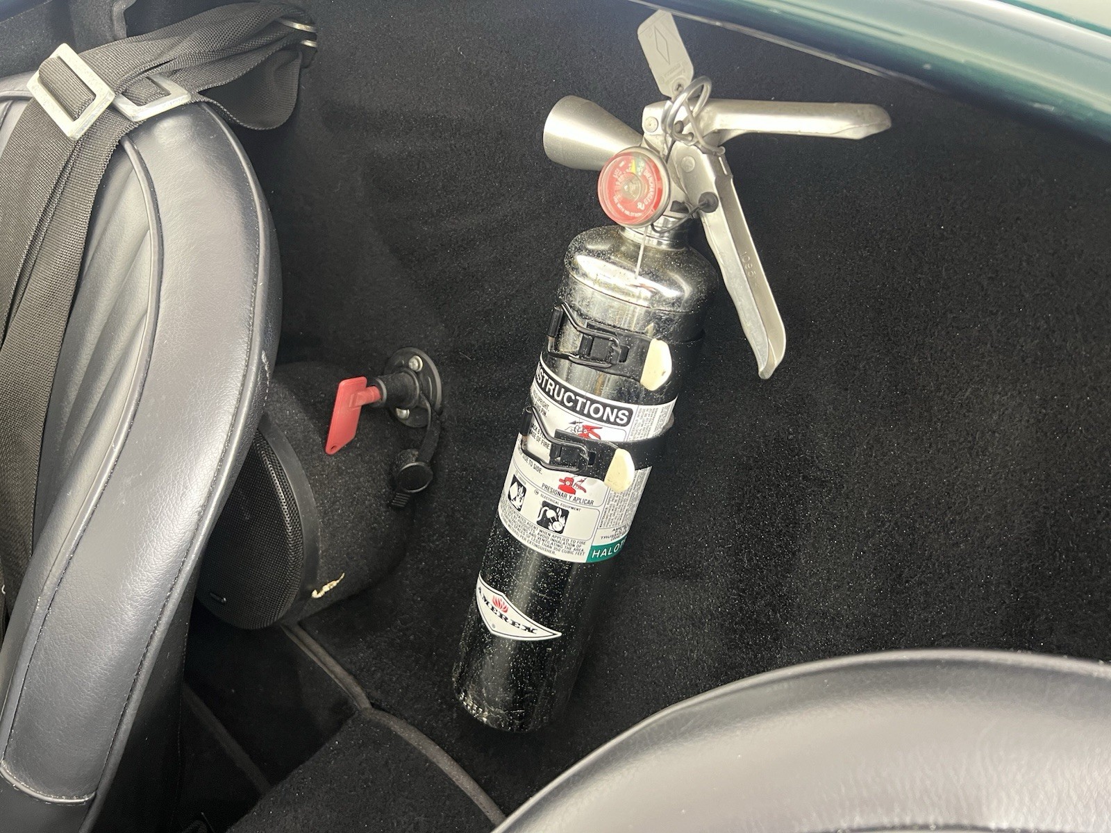 Shelby-shelby-cobra-427-super-performance-1965-Coupe-17