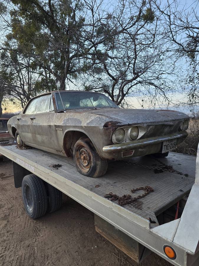 Sixties-model-corvara-van-and-truck-1962-blue-1