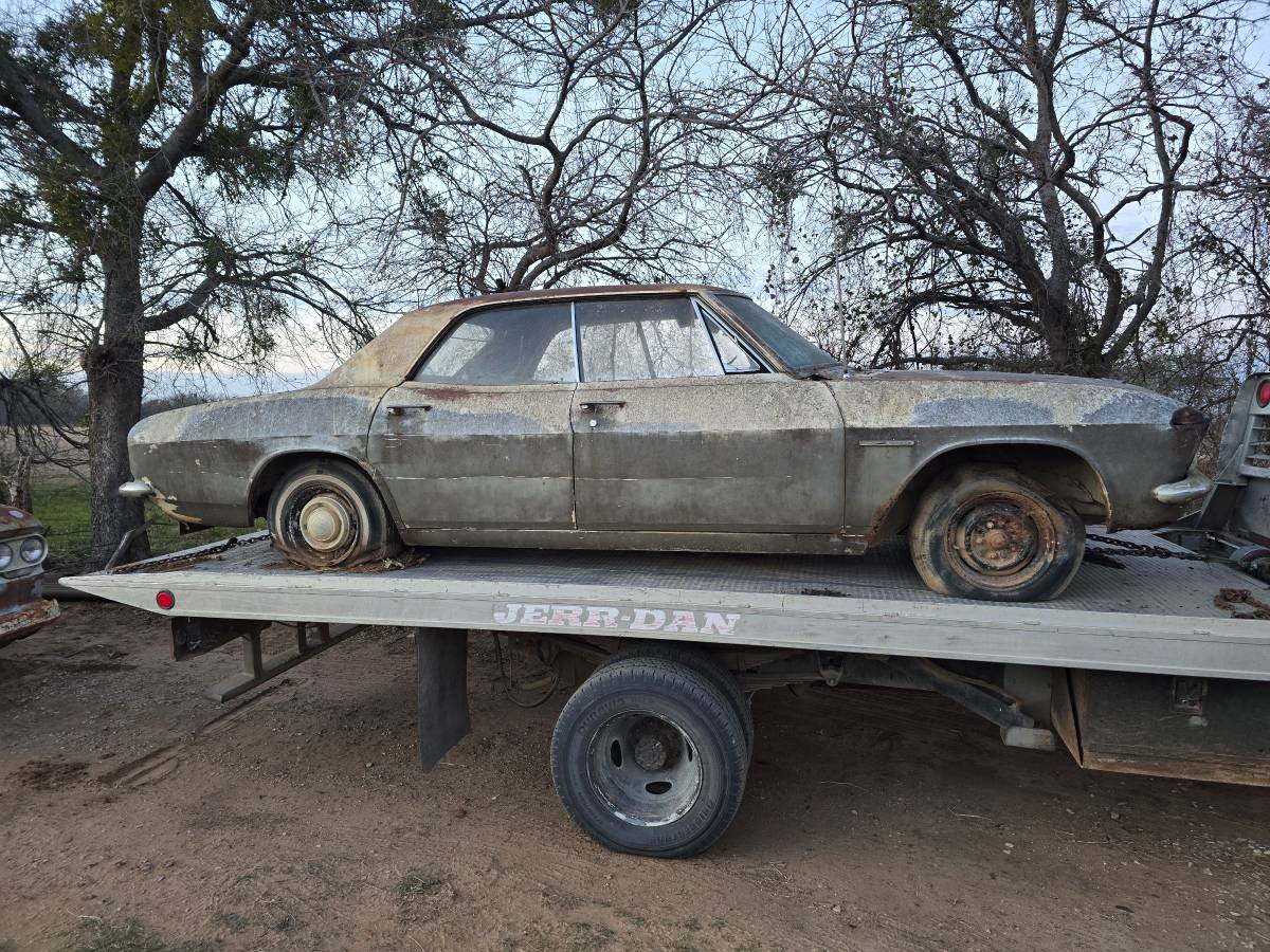 Sixties-model-corvara-van-and-truck-1962-blue-11