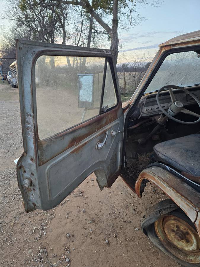 Sixties-model-corvara-van-and-truck-1962-blue-2