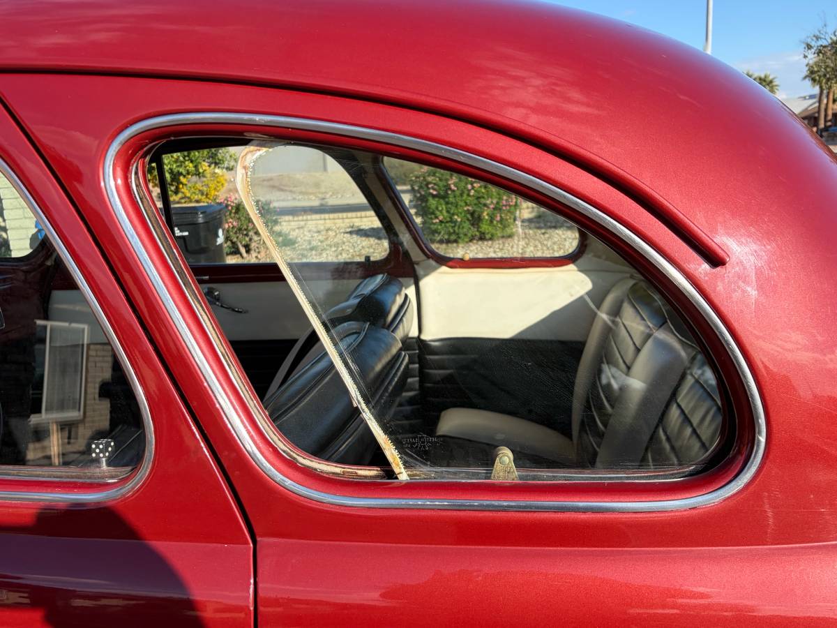 Special-deluxe-coupe-1940-1