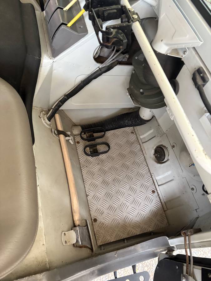 Steyr-puch-pinzgauer-1975-white-16