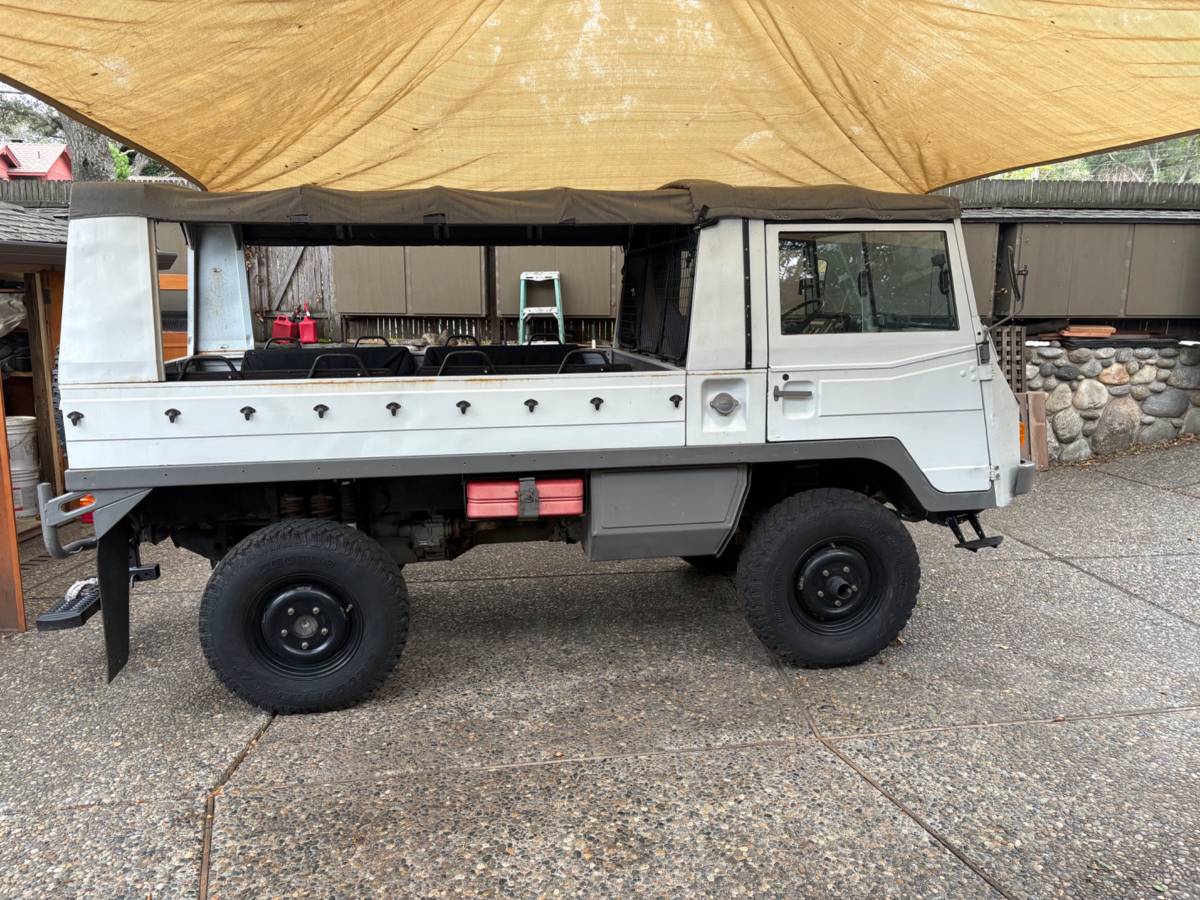 Steyr-puch-pinzgauer-1975-white-19