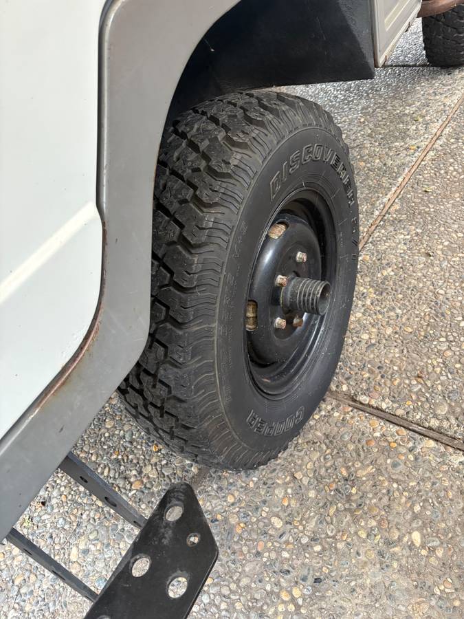 Steyr-puch-pinzgauer-1975-white-5