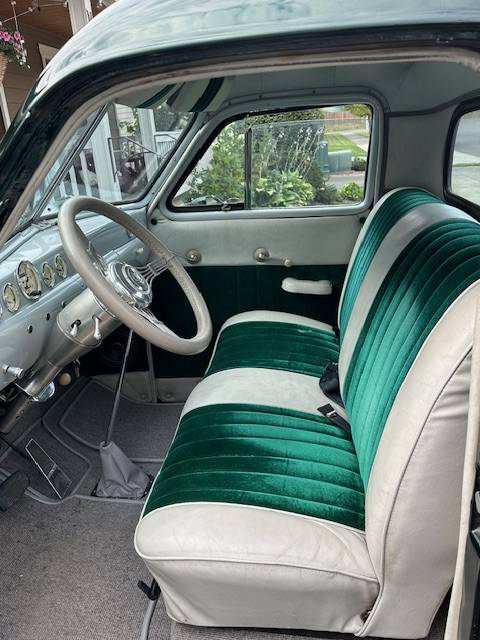 Studebaker-1946-green-3