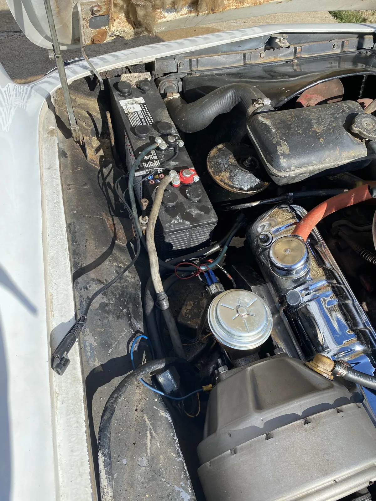 Studebaker-Avanti-1963-White-Black-7