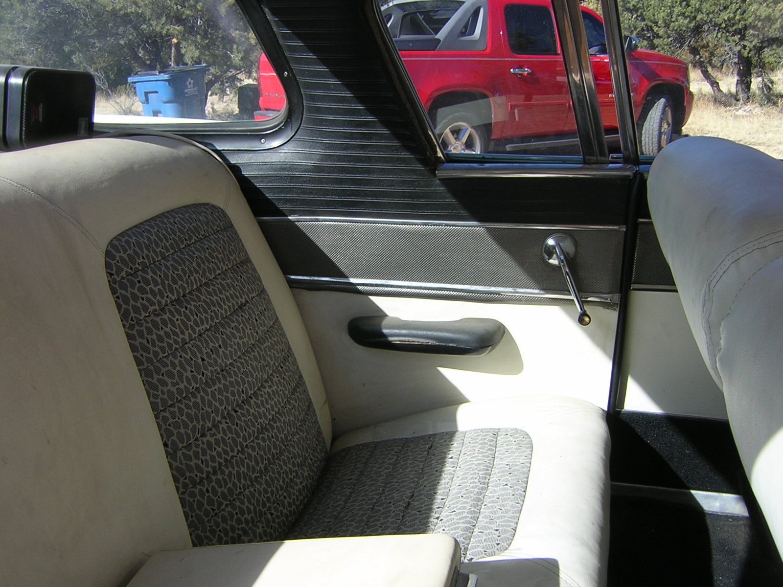 Studebaker-Golden-Hawk-1957-Hardtop-19