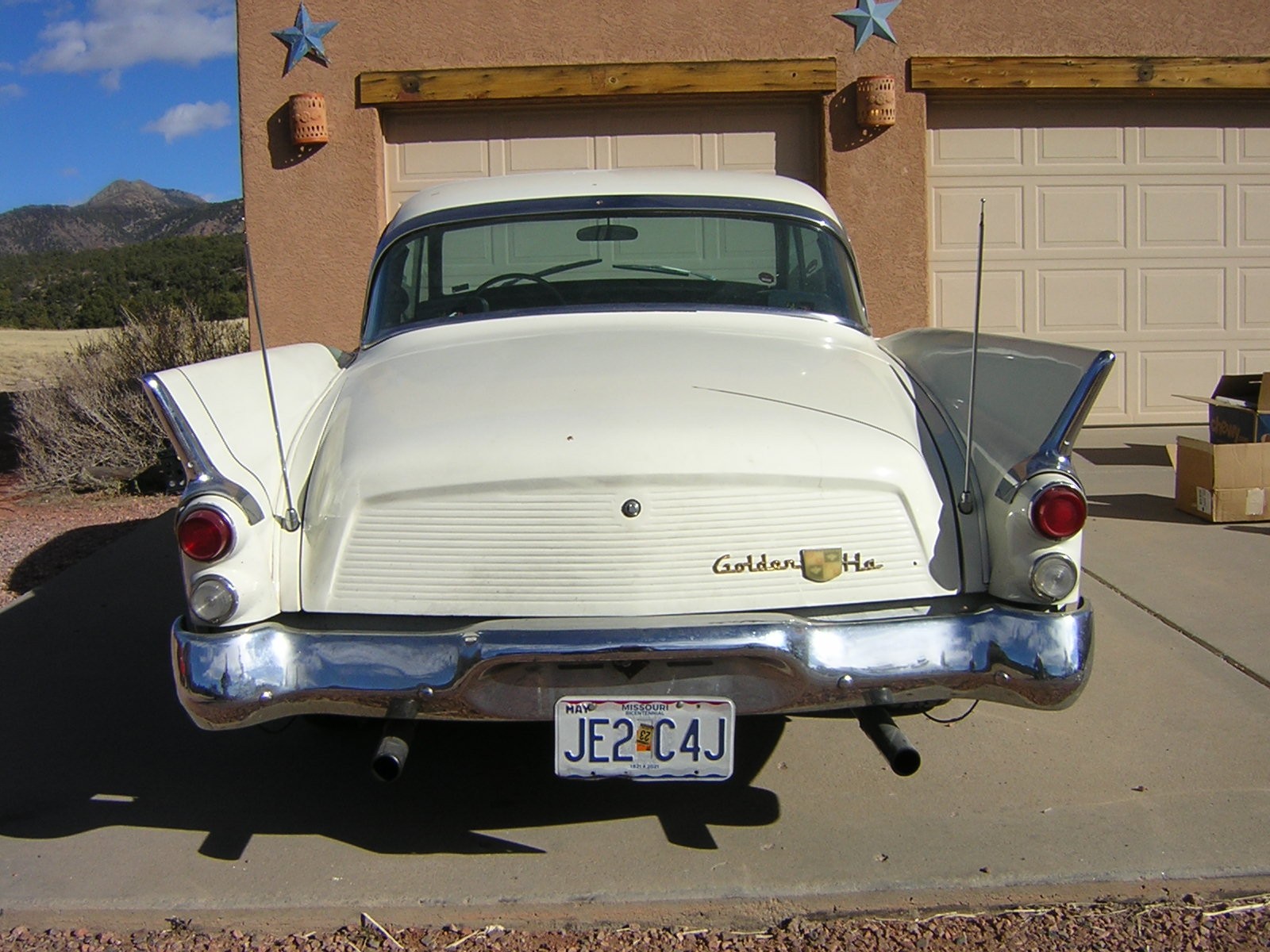 Studebaker-Golden-Hawk-1957-Hardtop-3
