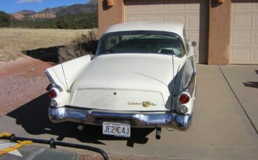 Studebaker-Golden-Hawk-1957-Hardtop-4