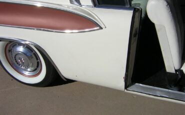 Studebaker-Golden-Hawk-1957-Hardtop-9