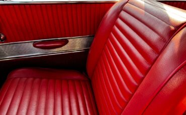 Studebaker-Gran-Turismo-1962-Coupe-27