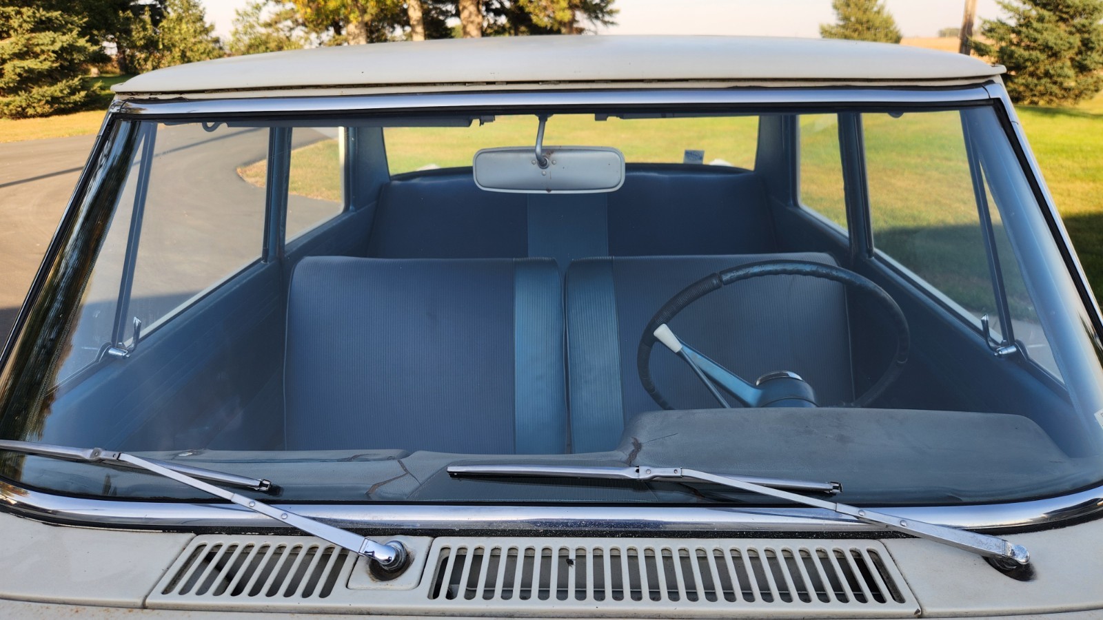 Studebaker-Lark-1963-Sedan-11