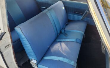 Studebaker-Lark-1963-Sedan-3