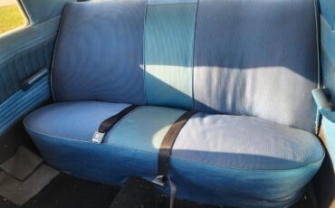 Studebaker-Lark-1963-Sedan-4