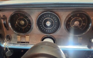 Studebaker-Lark-1963-Sedan-7