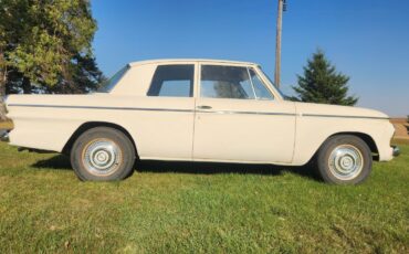 Studebaker-Lark-1963-Sedan-8