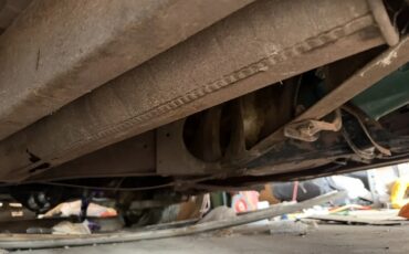 Studebaker-President-1942-Grey-Tan-10