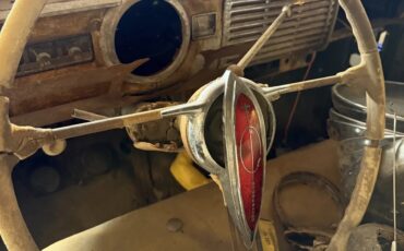 Studebaker-President-1942-Grey-Tan-13