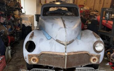 Studebaker-President-1942-Grey-Tan-5