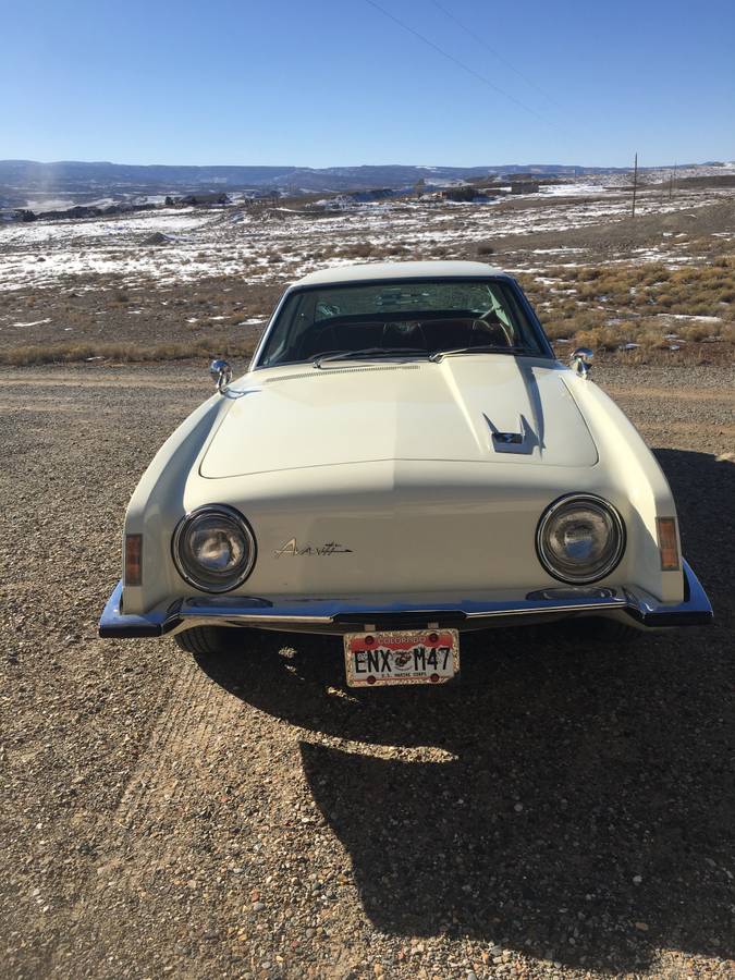Studebaker-avanti-1963-white-3