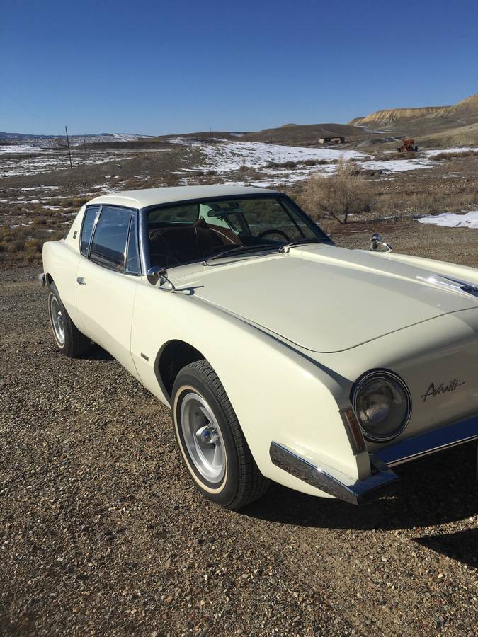 Studebaker-avanti-1963-white-4