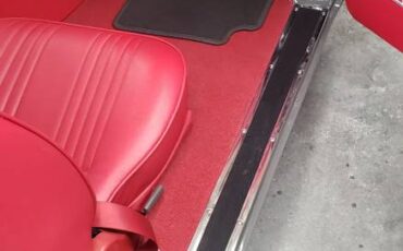 Studebaker-avanti-1976-15